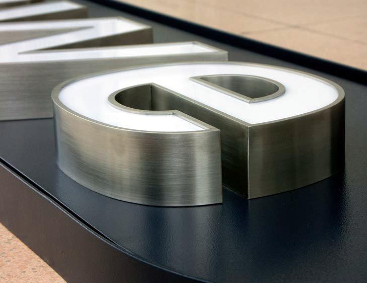 1718243293113497.jpg 深圳發(fā)光字制作工藝細(xì)節(jié).jpg